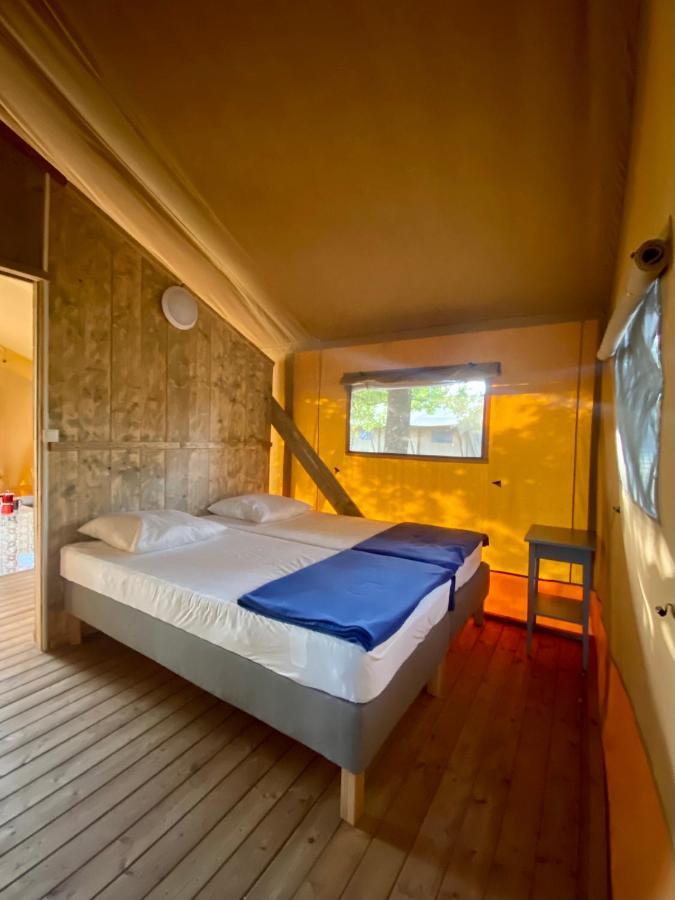 Camping La Kahute - Tente Lodge Au Coeur De La Foret Carcans Dış mekan fotoğraf