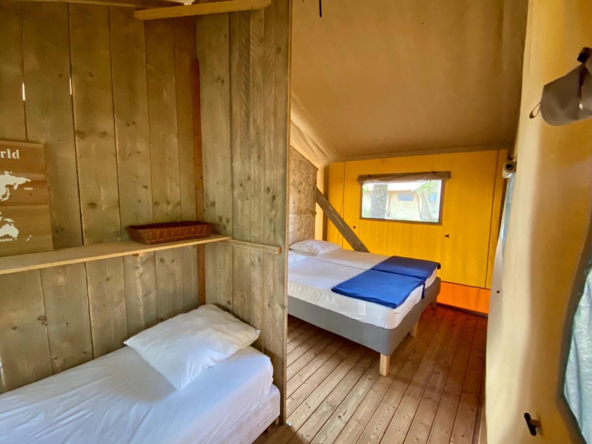 Camping La Kahute - Tente Lodge Au Coeur De La Foret Carcans Dış mekan fotoğraf
