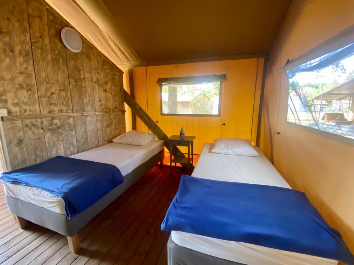 Camping La Kahute - Tente Lodge Au Coeur De La Foret Carcans Dış mekan fotoğraf