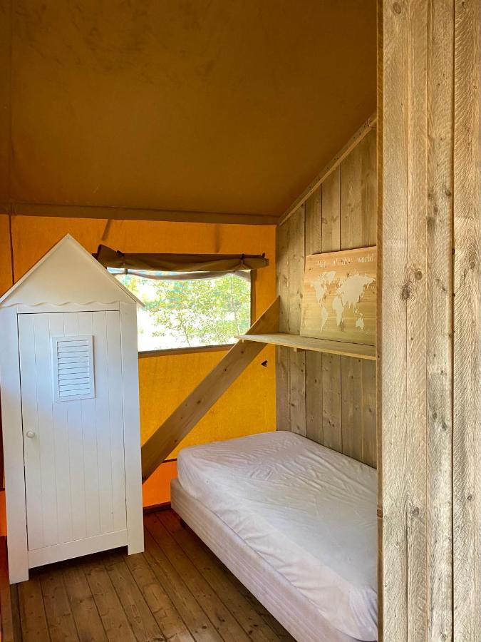 Camping La Kahute - Tente Lodge Au Coeur De La Foret Carcans Dış mekan fotoğraf