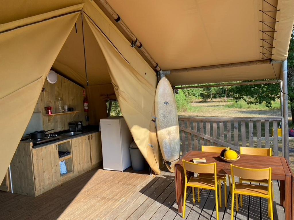 Camping La Kahute - Tente Lodge Au Coeur De La Foret Carcans Dış mekan fotoğraf