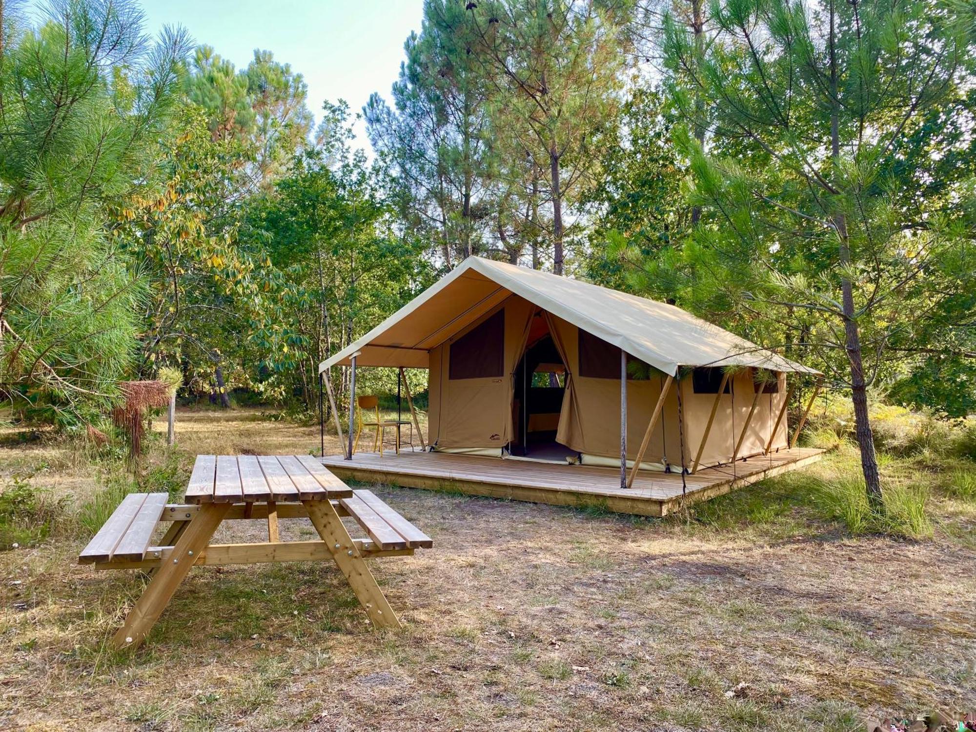 Camping La Kahute - Tente Lodge Au Coeur De La Foret Carcans Dış mekan fotoğraf