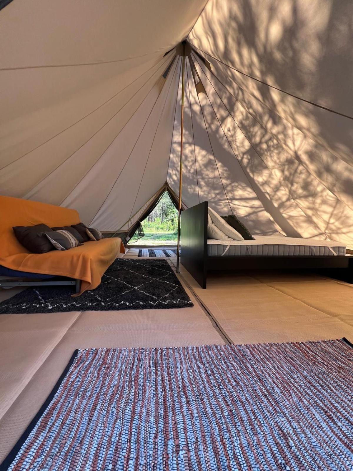 Camping La Kahute - Tente Lodge Au Coeur De La Foret Carcans Dış mekan fotoğraf